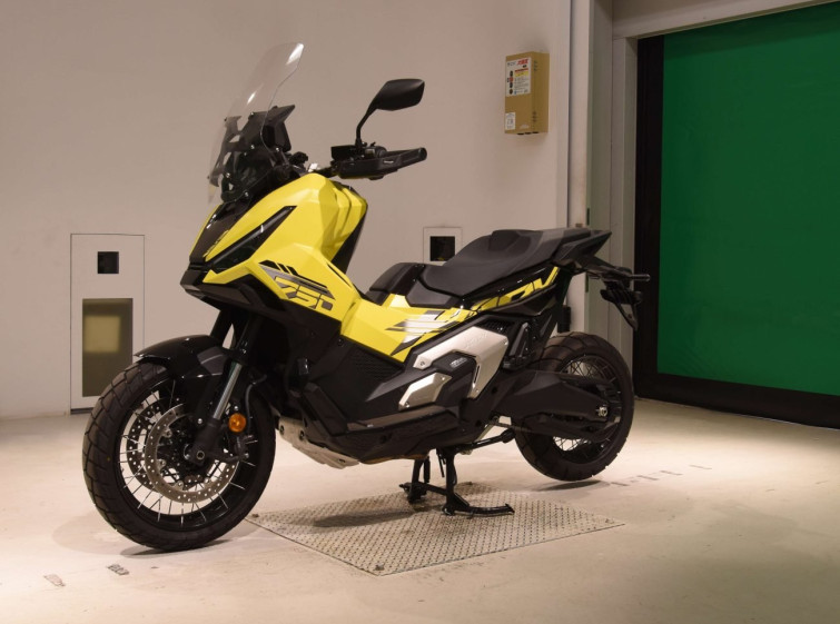 Мотоцикл Honda X-ADV750-2 с пробегом 1124 km с пробегом 1124 km