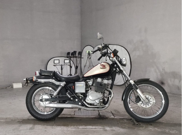 Мотоцикл Honda REBEL CMX250 с пробегом 9304 km