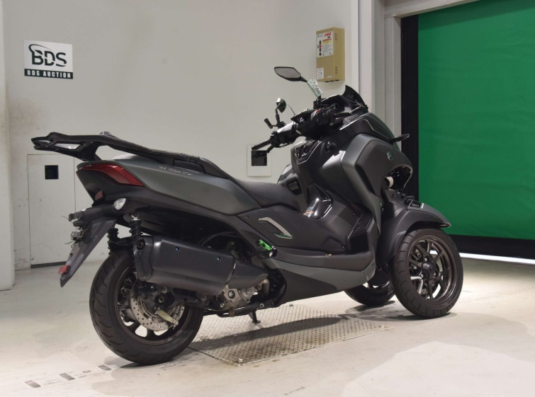 Мотоцикл Yamaha TRICITY300 з пробігом 7406 km з пробігом 7406 km
